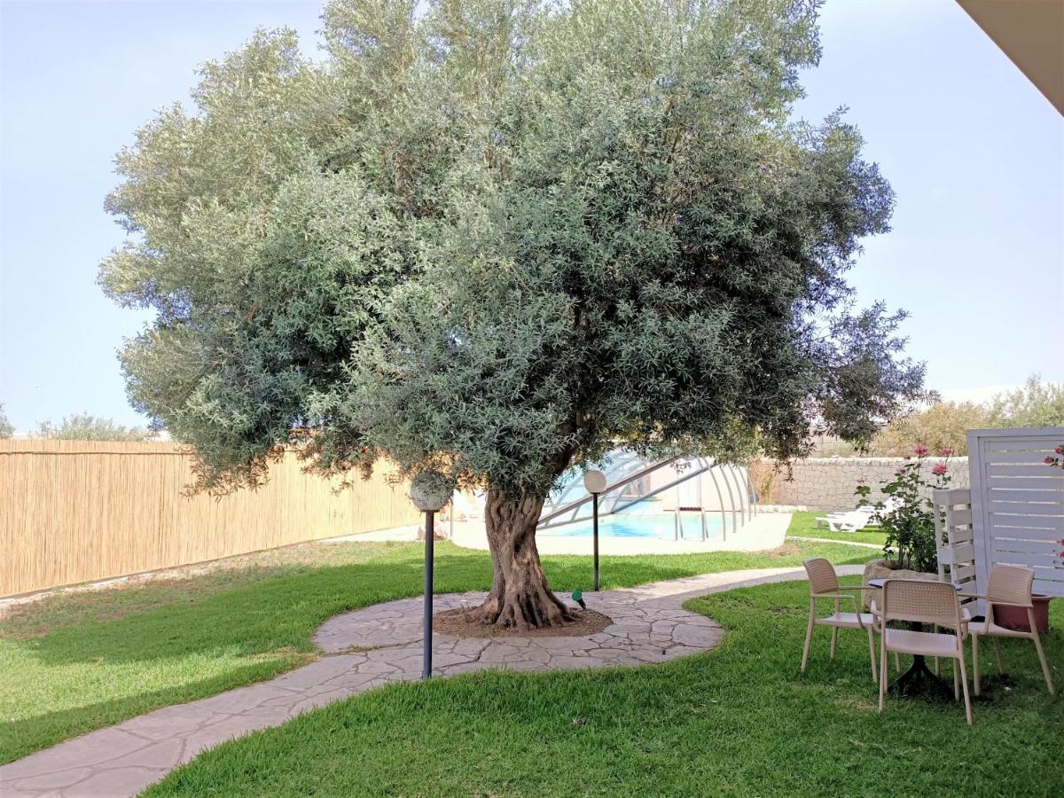 فيلا La Lantana مارينا دي راغوزا المظهر الخارجي الصورة